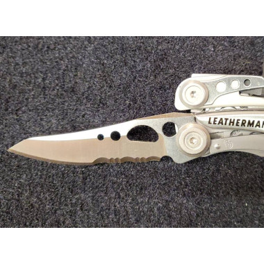 Pince Skeletool Stainless Leatherman en boite sans etui
